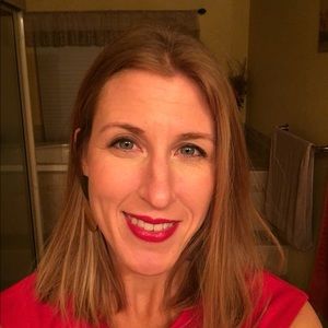 Meet your Posher, Kaila